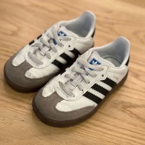 Adidas Samba sneakers